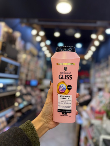 شامپو گلیس صورتی اصل مناسب موهای خشک و دوشاخه حجم ۵۰۰ میل حاوی روغن دانه انگور