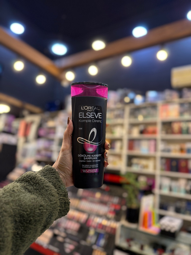 شامپو ضد ریزش لورآل اصل برای موهای نازک و ضعیف