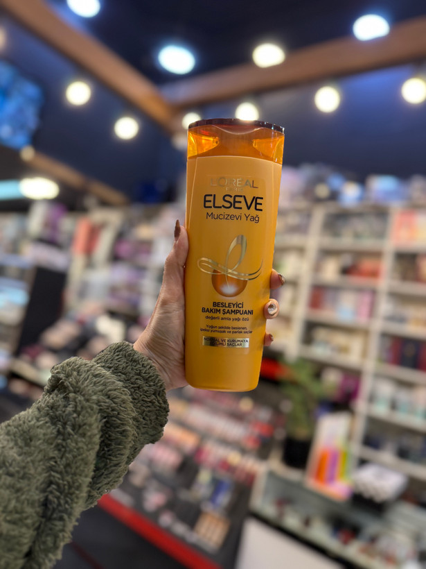 شامپو لورال طلایی برای موهای خشک و نرمال