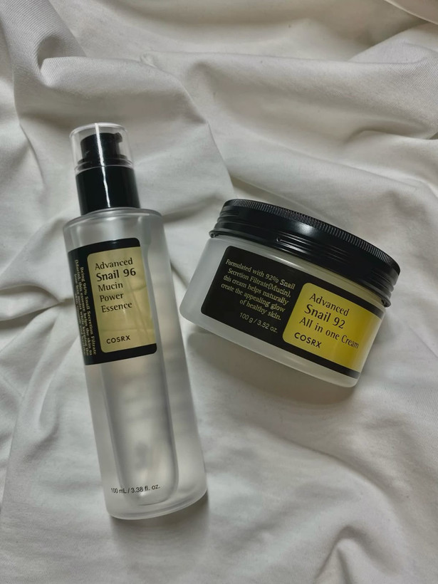 اسنس حلزون کوزارکس 100 میل برای تقویت کلاژن و بهبود بافت پوست