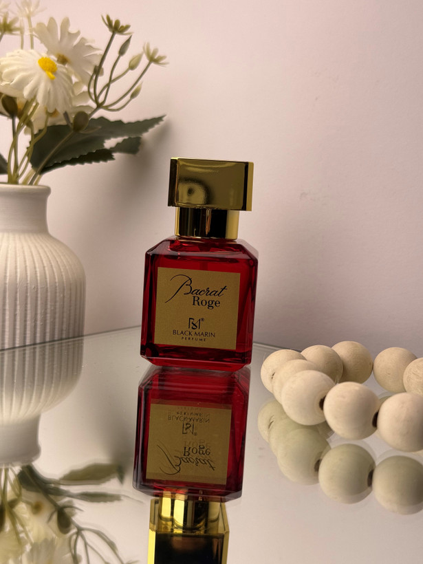 عطر جیبی زنانه رایحه باکارات رژ برند بلک مارین حجم 25 میل