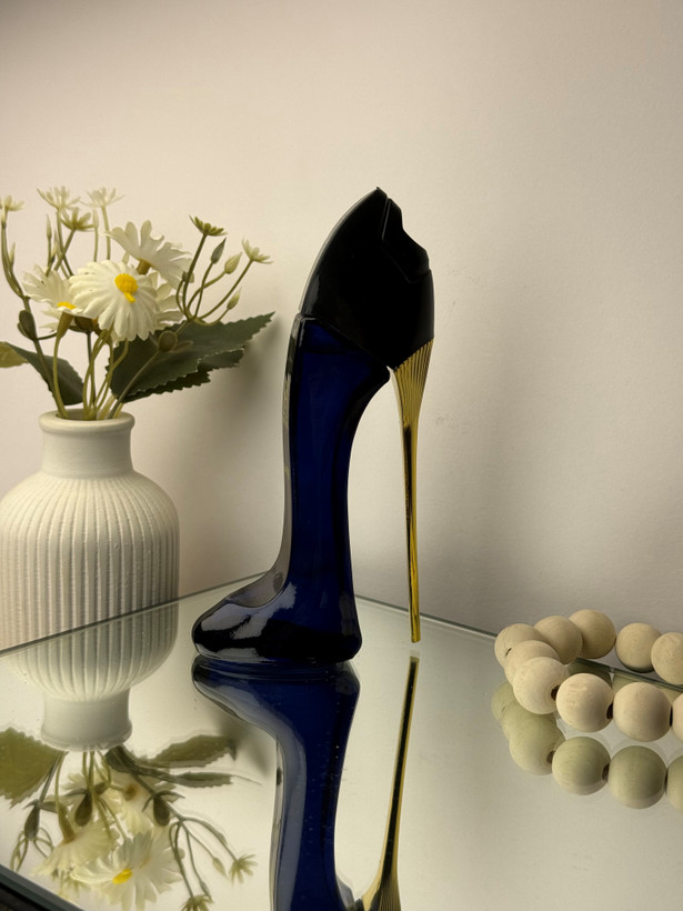 عطر جیبی زنانه رایحه گوودگرل حجم 25 میل