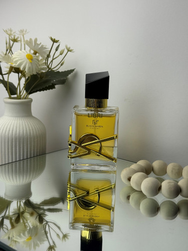 عطر جیبی زنانه رایحه لیبر ایو سنت لورن برند بلک مارین حجم 25 میل