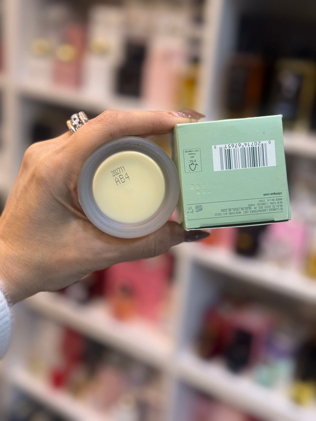 کرم مرطوبکننده کلینیک Dramatically Different کاسهای