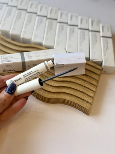 سرم تقویت مژه و ابرو اوردینری مولتی پپتاید ۵ میل