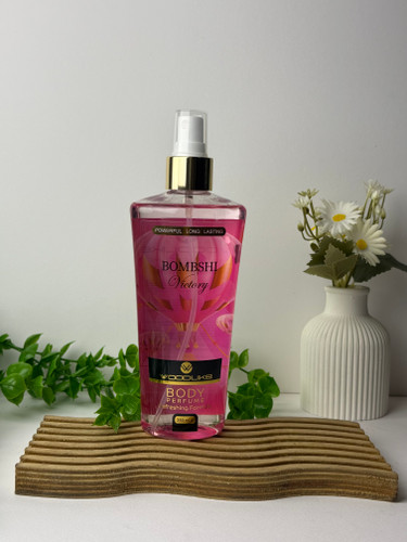 خرید بادی اسپلش زنانه وود لایک بامشل ویکتوری اصل | رایحه شیرین و خنک زنانه ماندگار